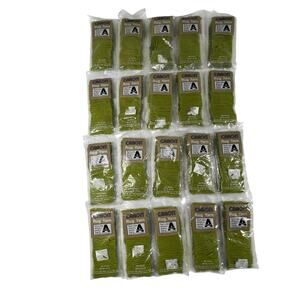 CARON Rug Yarn Lot 20 Chartreuse 0136 Acrylic Acrilan Latch Hook 320 Pieces NEW